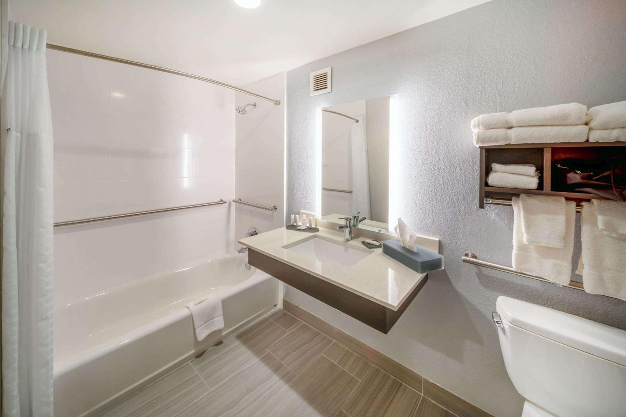 La Quinta By Wyndham Jonesboro Hotell Eksteriør bilde