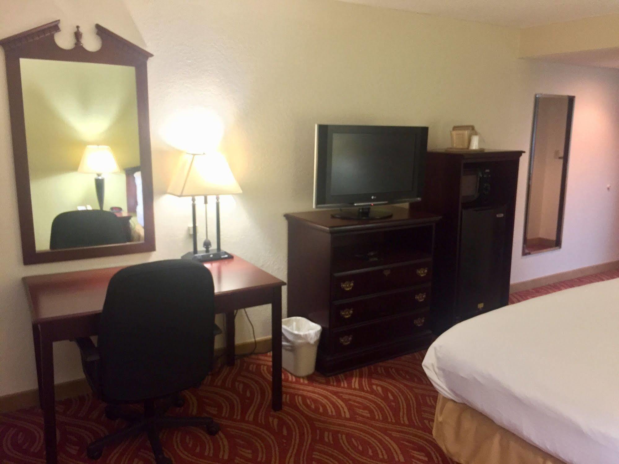 La Quinta By Wyndham Jonesboro Hotell Eksteriør bilde